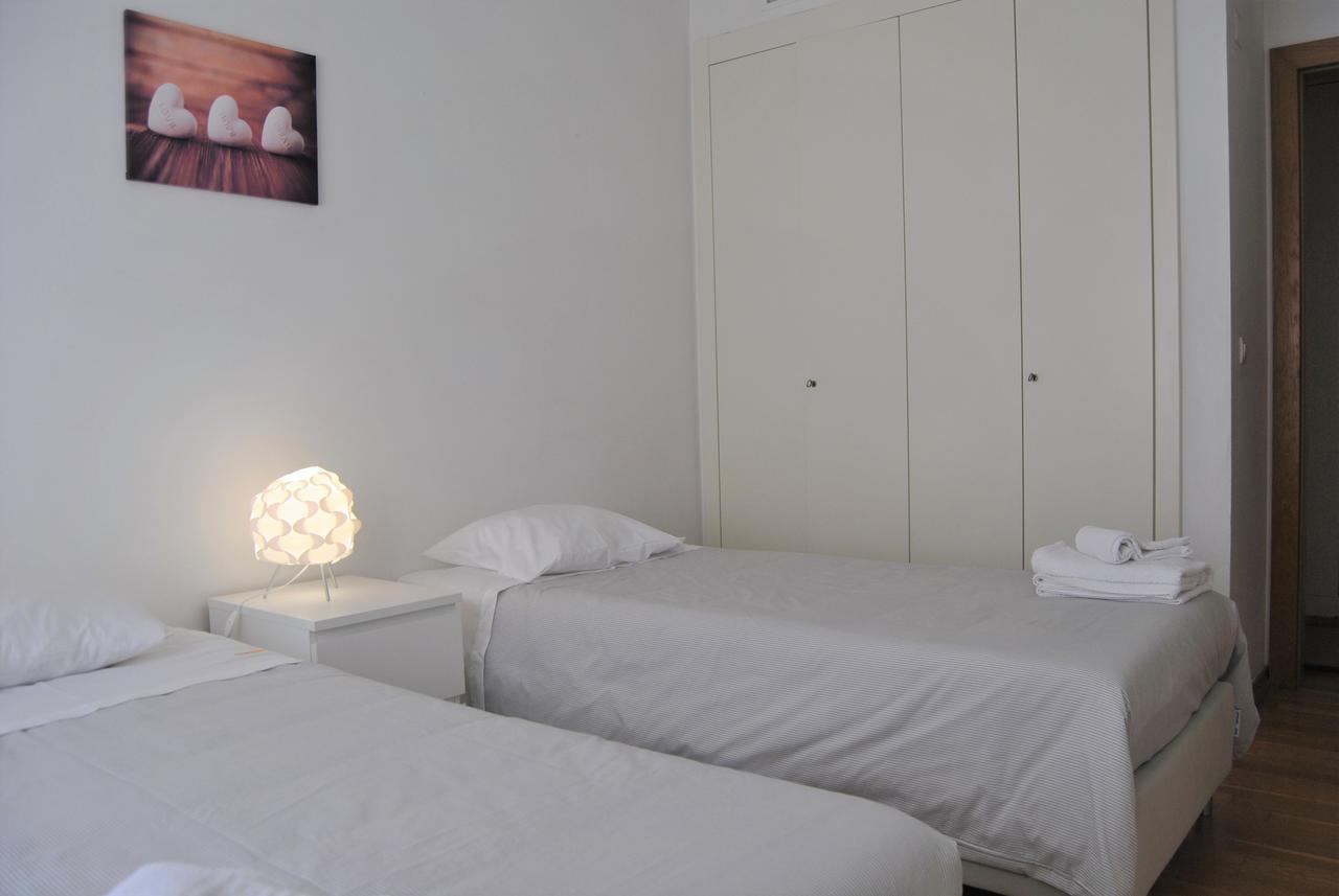 Parque Nacoes Prime Apartments 13 リスボン エクステリア 写真