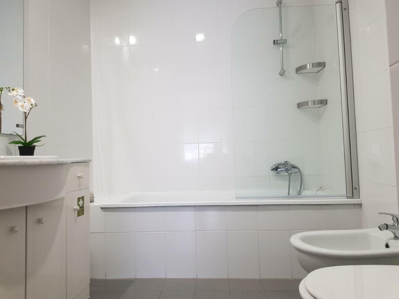 Parque Nacoes Prime Apartments 13 リスボン エクステリア 写真