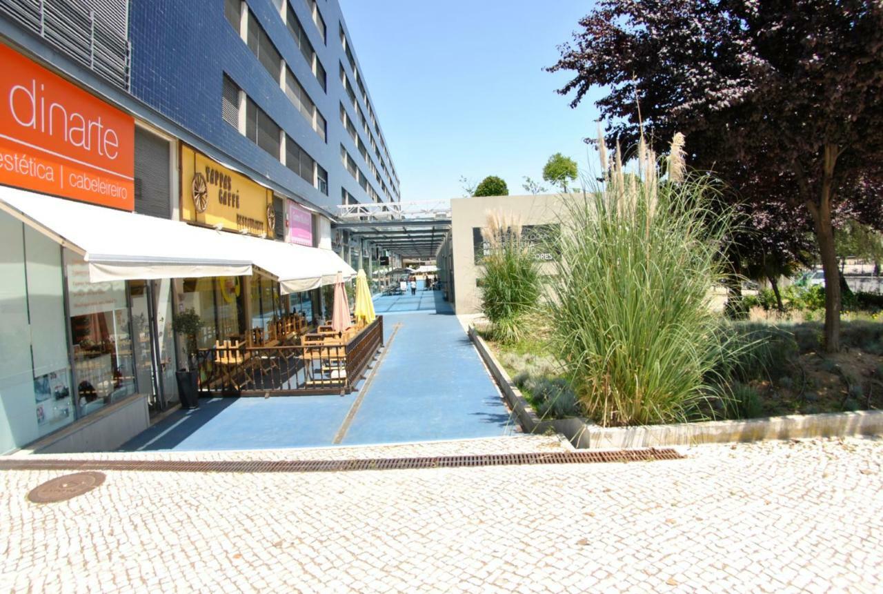 Parque Nacoes Prime Apartments 13 リスボン エクステリア 写真